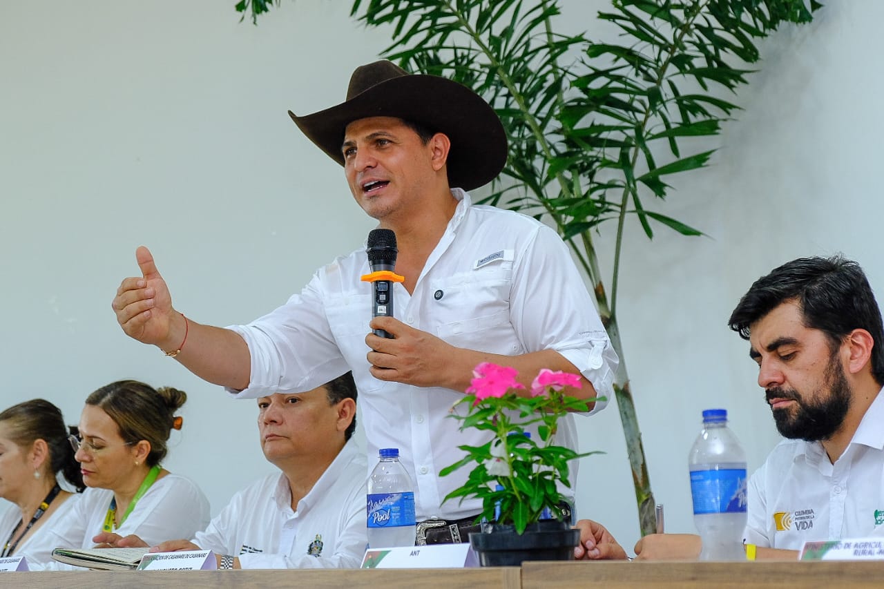 Gobernador de Casanare lidera SOS para salvar a los arroceros ante la crisis que se avecina