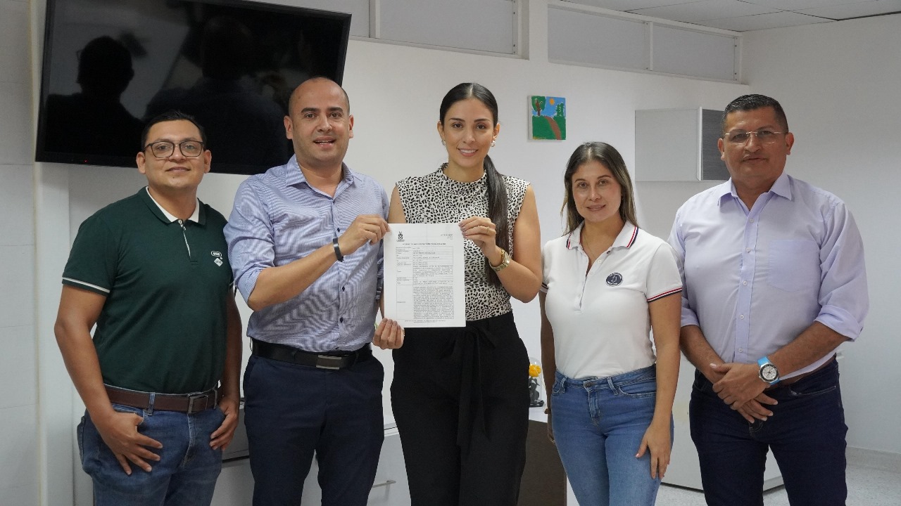 Acuerdo con el Politécnico Mayor amplía las oportunidades de formación práctica para estudiantes casanareños