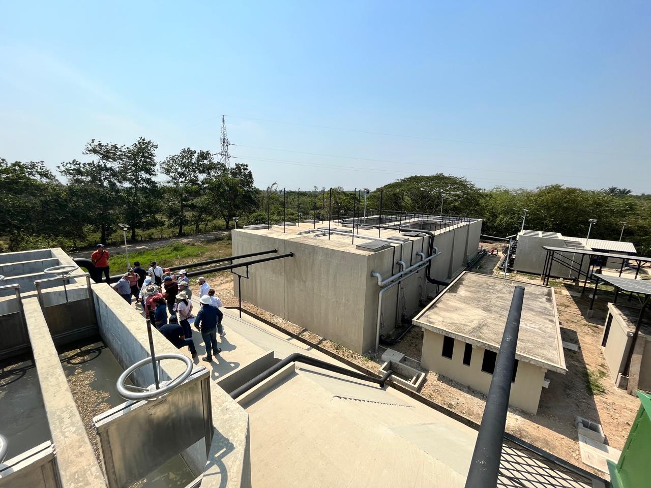 Gobierno de Zorro pone en marcha planta de tratamiento en San Luis de Palenque